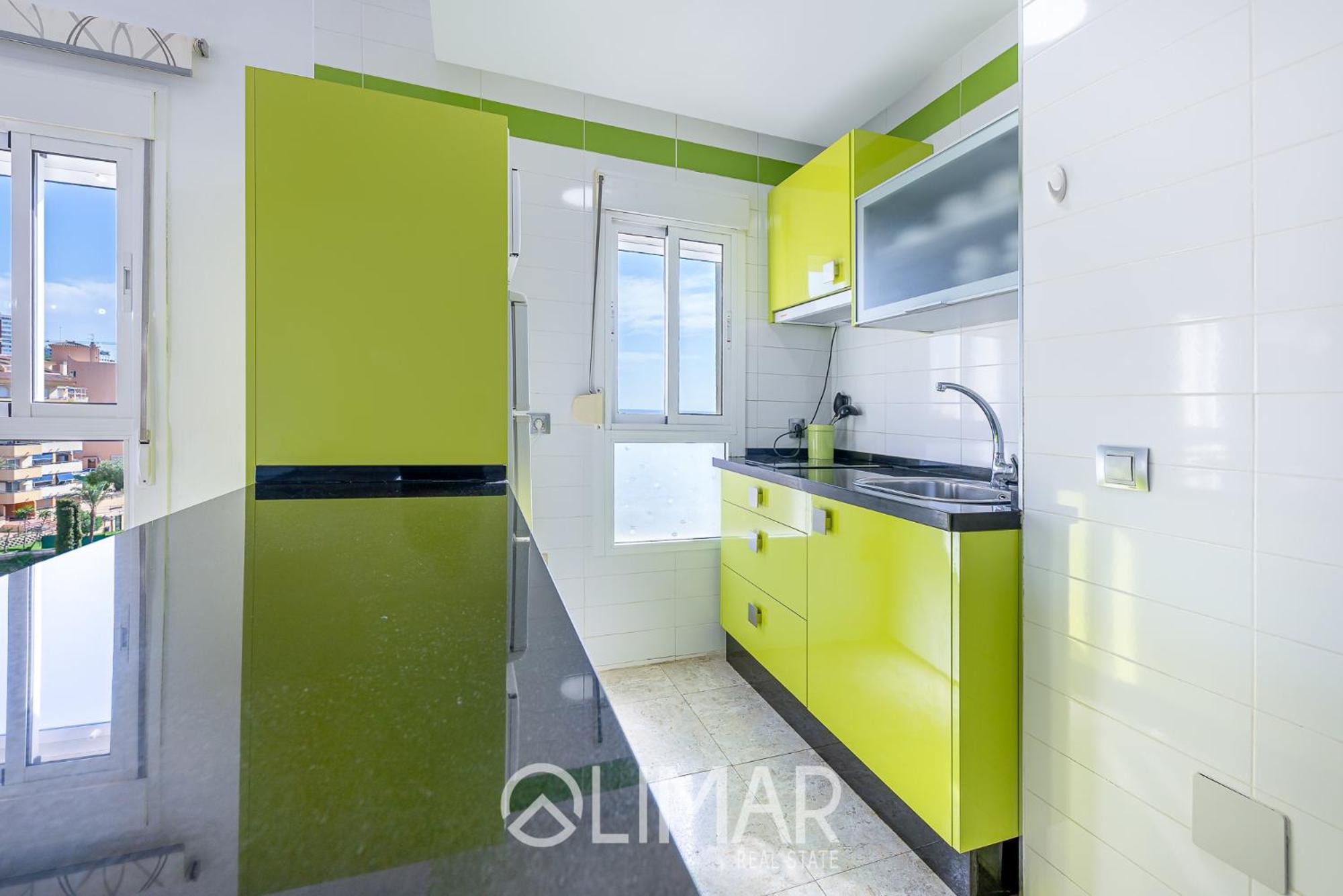 Bil Bil Beach - Benalbeach Benalmadena Bagian luar foto