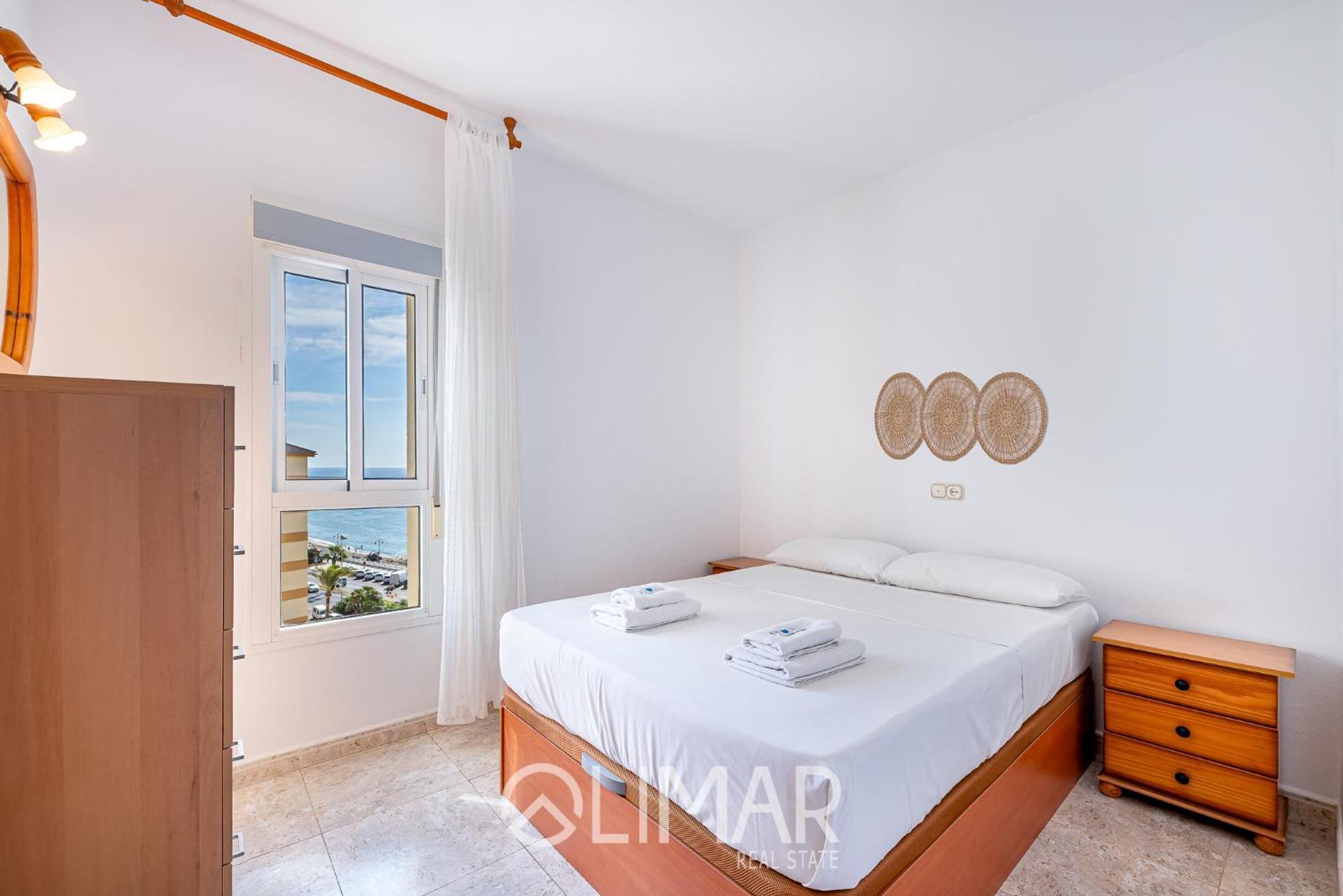 Bil Bil Beach - Benalbeach Benalmadena Bagian luar foto