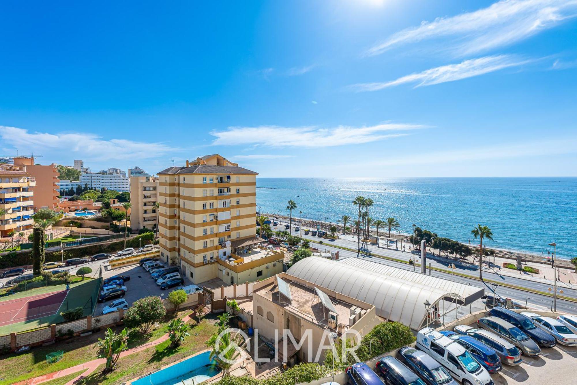 Bil Bil Beach - Benalbeach Benalmadena Bagian luar foto